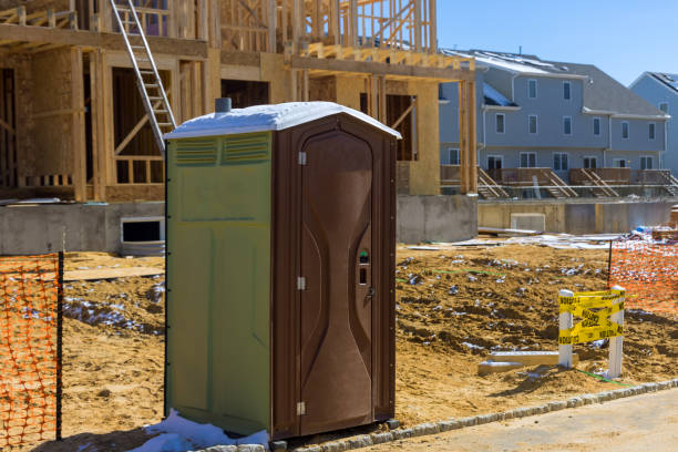 Best Porta potty rental near me  in Lyons, OR