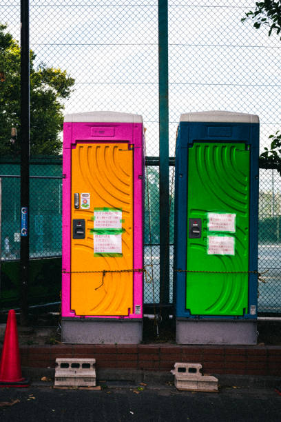 Best Portable toilet rental cost  in Lyons, OR
