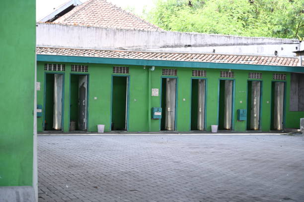 Best Affordable portable toilet rental  in Lyons, OR