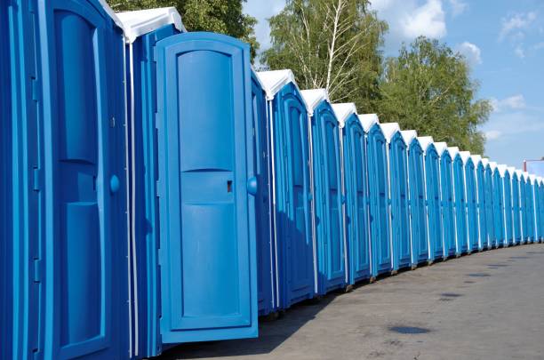 Portable Toilet Options We Offer in Lyons, OR
